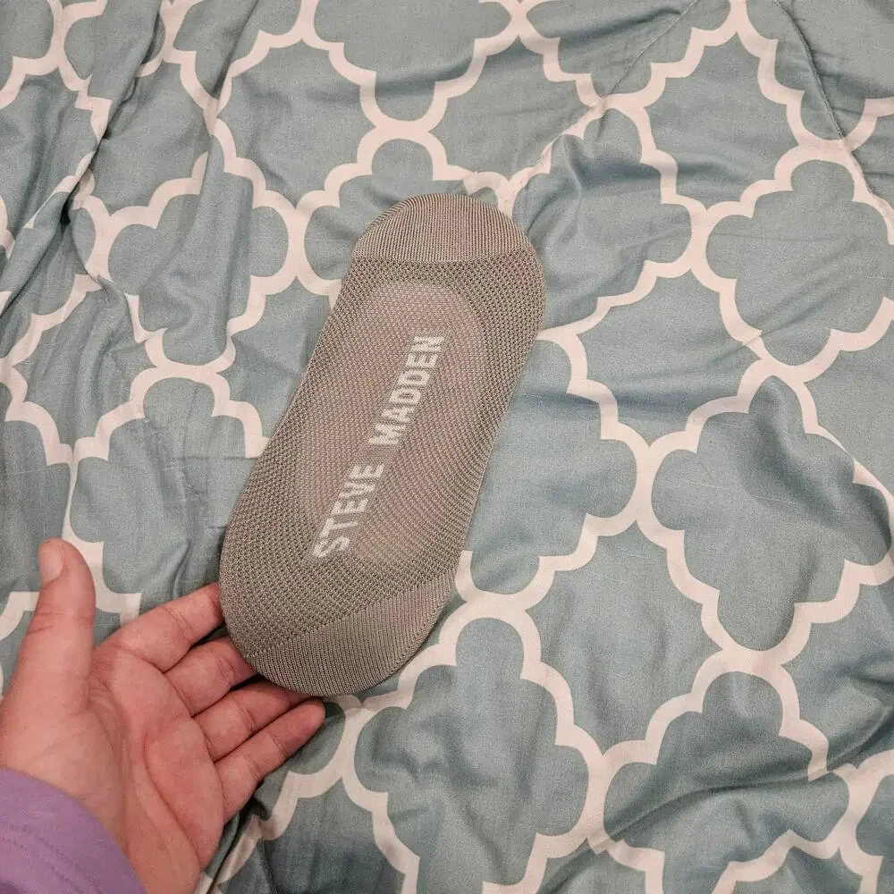Steve Madden Gray No Show Socks Women’s Low Cut Liner
